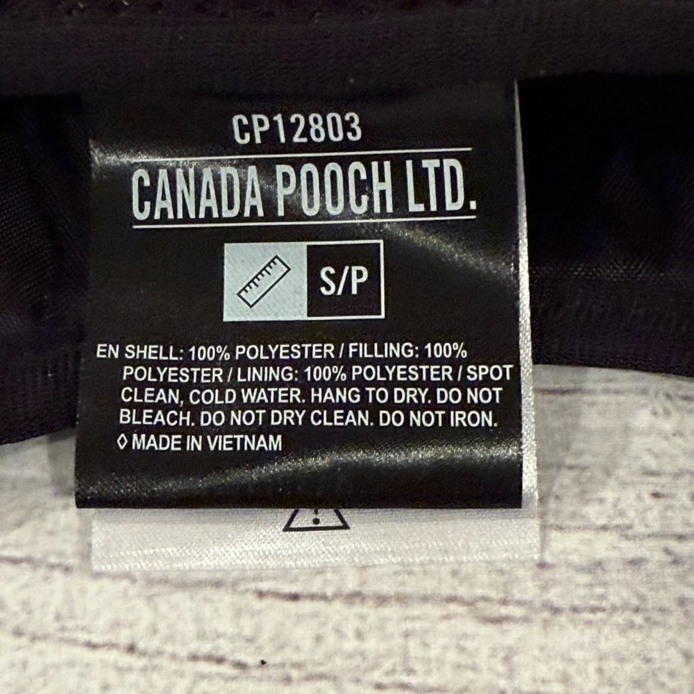 CANADA POOCH LTD Black Mesh Dog Harness/size SP